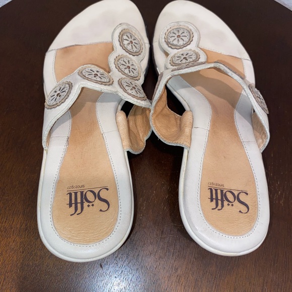 Sofft wedge flip-flop sandal - Picture 2 of 8